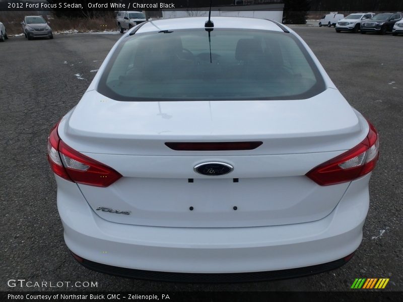 Oxford White / Charcoal Black 2012 Ford Focus S Sedan