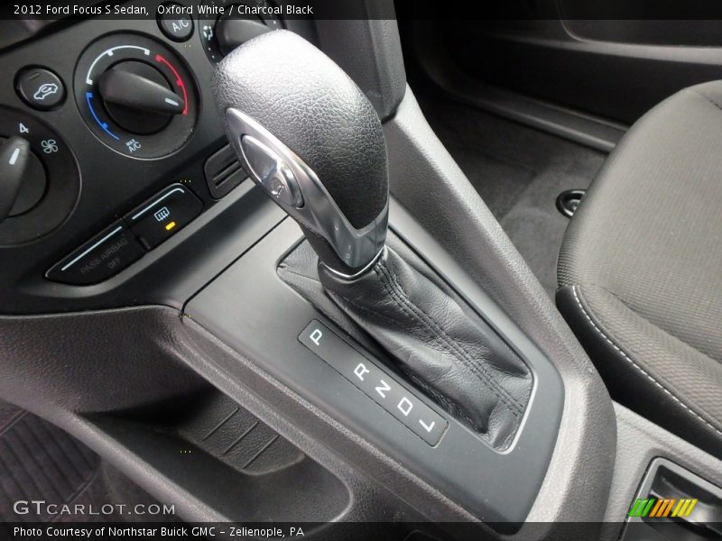 Oxford White / Charcoal Black 2012 Ford Focus S Sedan