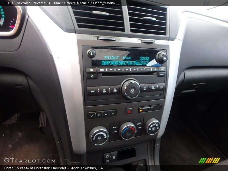 Black Granite Metallic / Ebony/Ebony 2011 Chevrolet Traverse LT