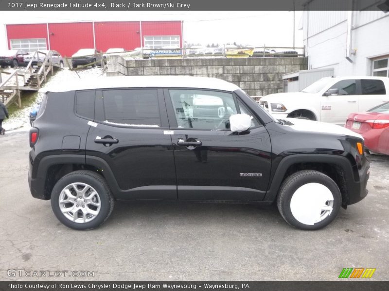 Black / Bark Brown/Ski Grey 2017 Jeep Renegade Latitude 4x4