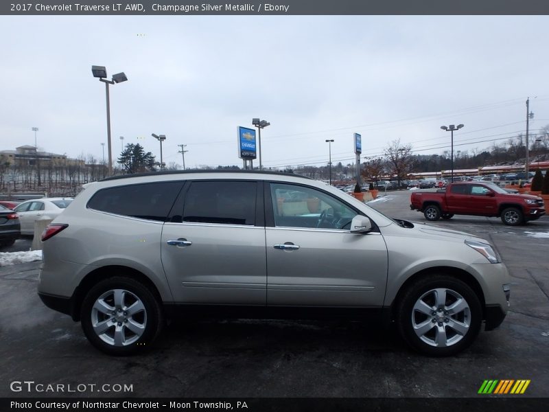 Champagne Silver Metallic / Ebony 2017 Chevrolet Traverse LT AWD