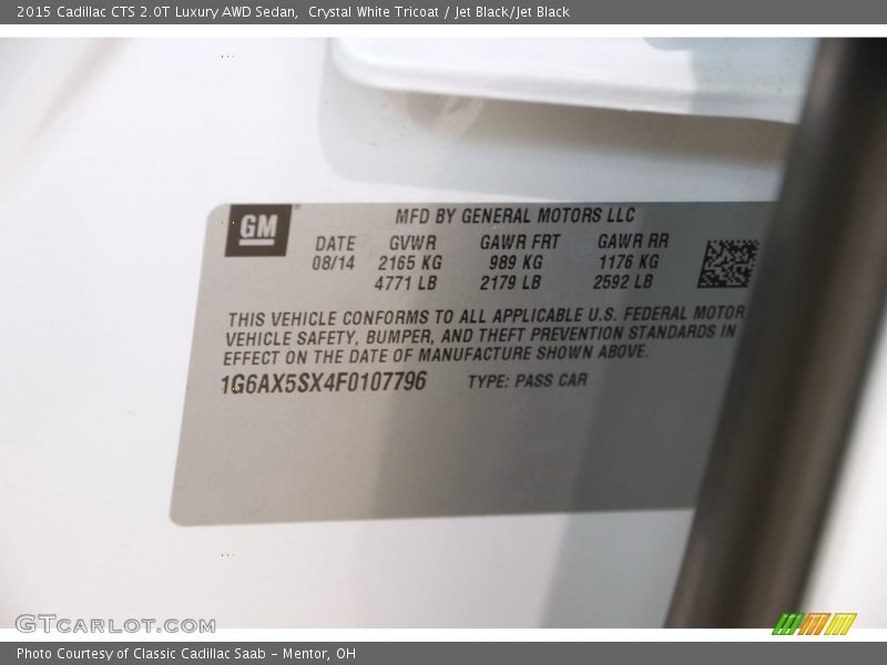 Crystal White Tricoat / Jet Black/Jet Black 2015 Cadillac CTS 2.0T Luxury AWD Sedan