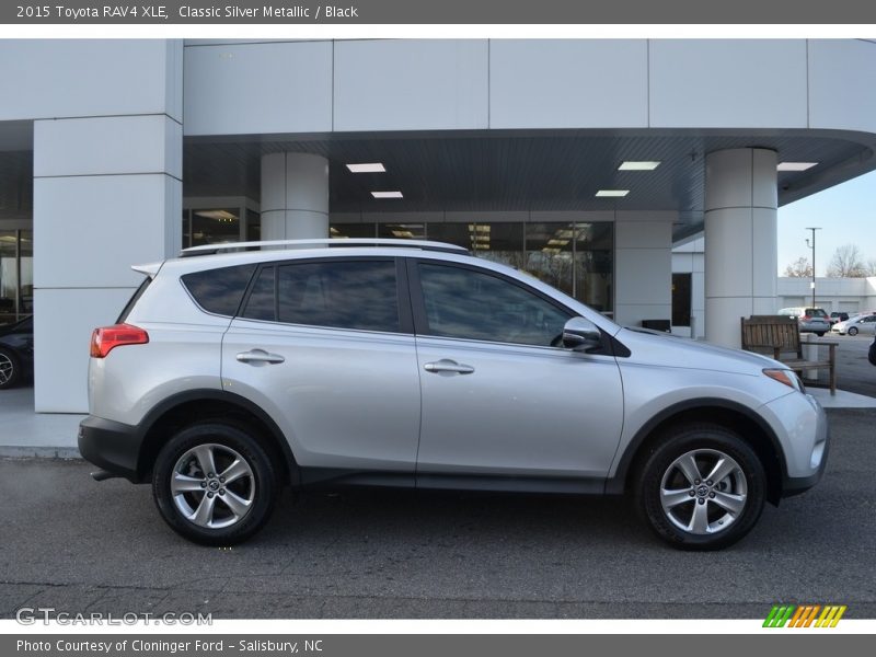 Classic Silver Metallic / Black 2015 Toyota RAV4 XLE