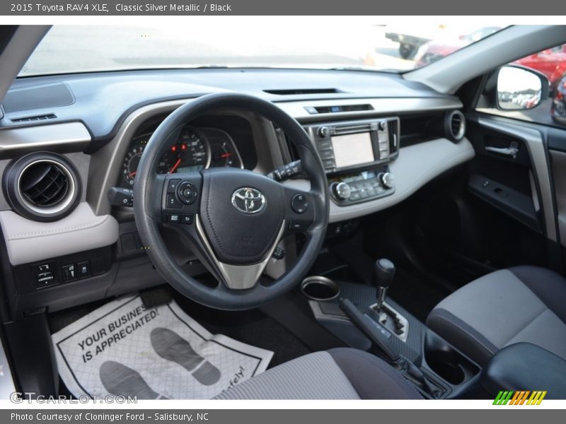 Classic Silver Metallic / Black 2015 Toyota RAV4 XLE