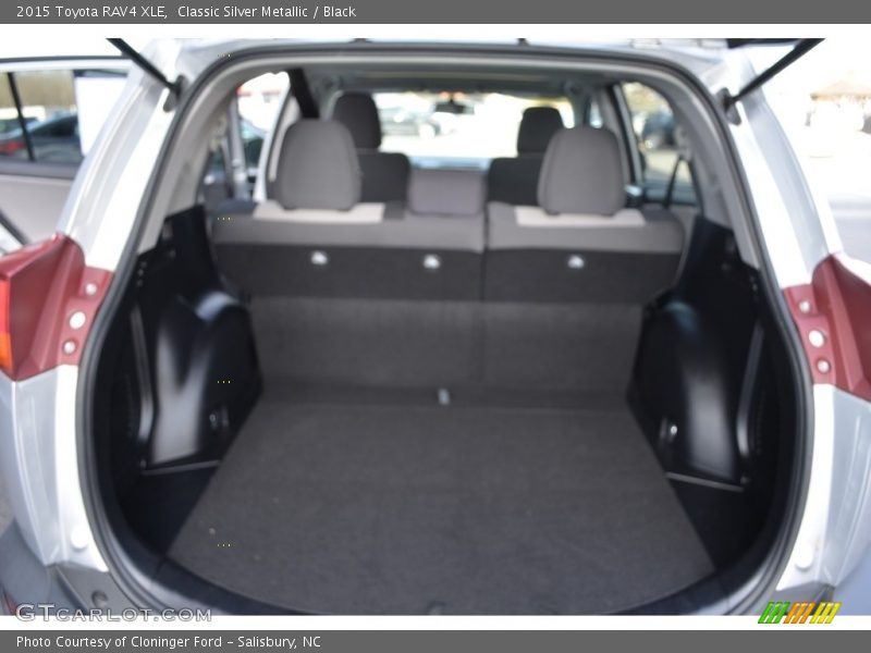 Classic Silver Metallic / Black 2015 Toyota RAV4 XLE