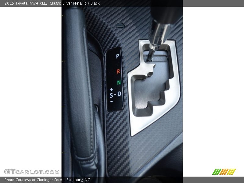 Classic Silver Metallic / Black 2015 Toyota RAV4 XLE