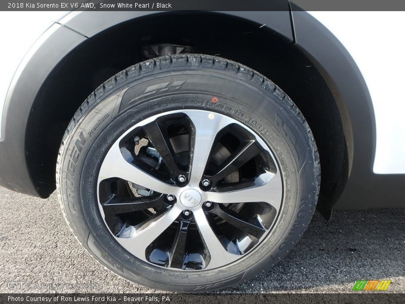 Snow White Pearl / Black 2018 Kia Sorento EX V6 AWD