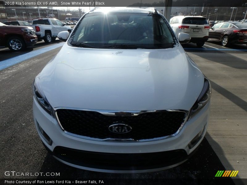 Snow White Pearl / Black 2018 Kia Sorento EX V6 AWD