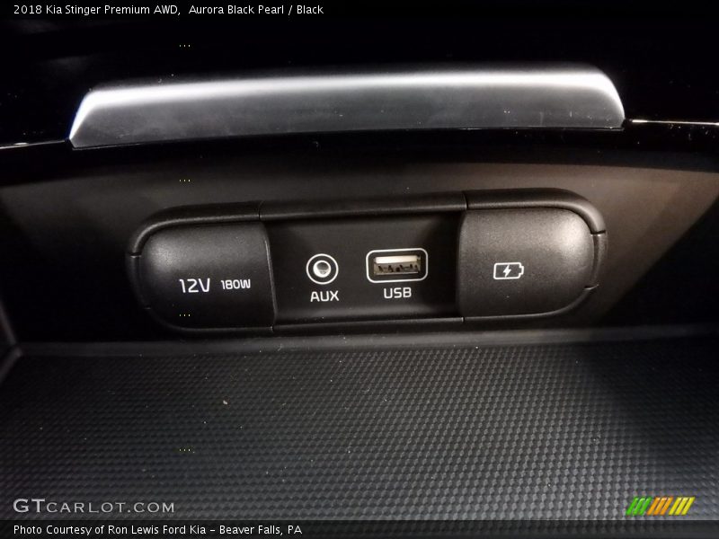 Controls of 2018 Stinger Premium AWD