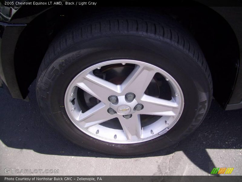 Black / Light Gray 2005 Chevrolet Equinox LT AWD