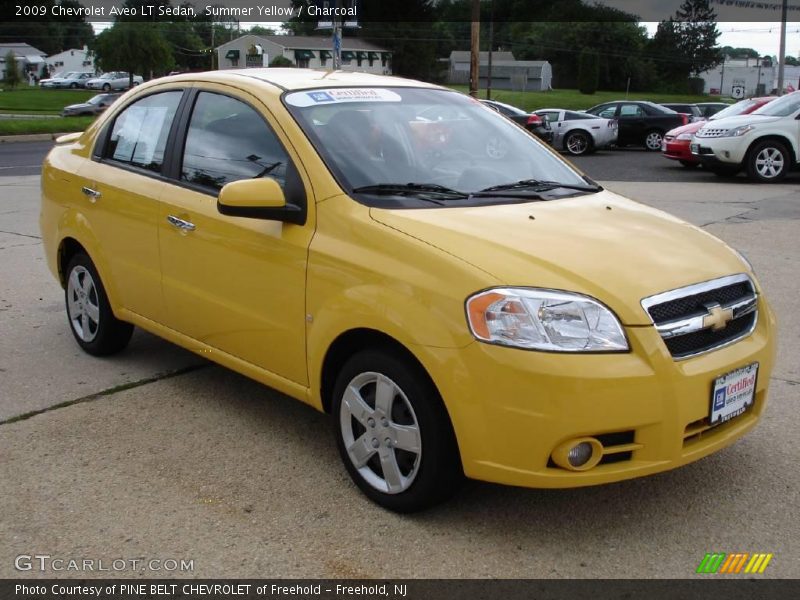 Summer Yellow / Charcoal 2009 Chevrolet Aveo LT Sedan
