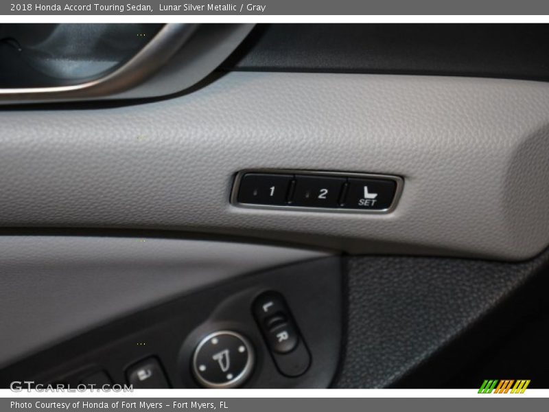 Lunar Silver Metallic / Gray 2018 Honda Accord Touring Sedan