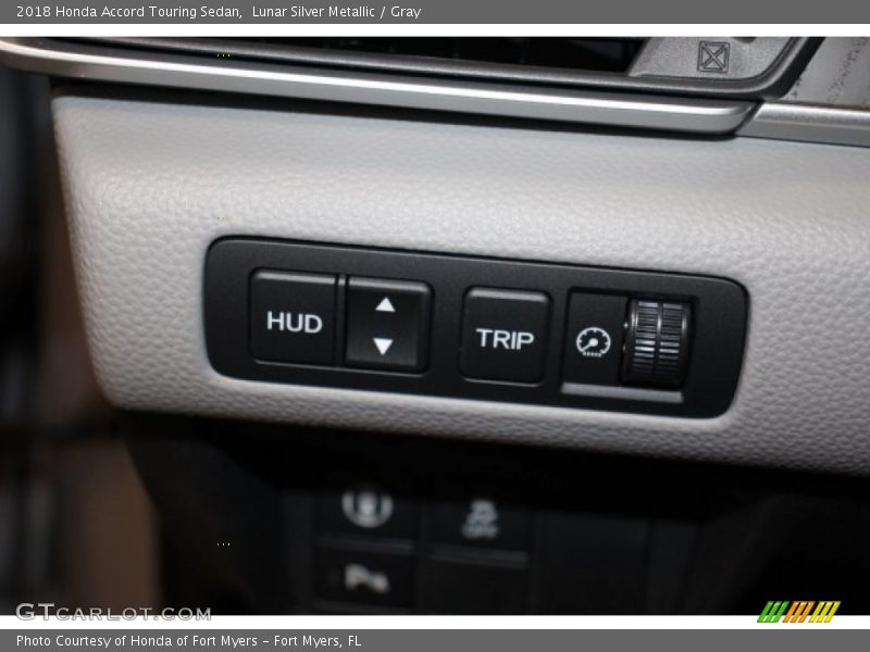 Lunar Silver Metallic / Gray 2018 Honda Accord Touring Sedan