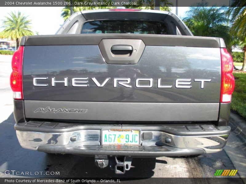 Dark Gray Metallic / Dark Charcoal 2004 Chevrolet Avalanche 1500 Z66