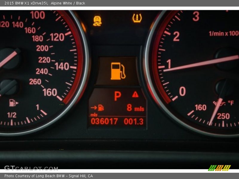 Alpine White / Black 2015 BMW X1 xDrive35i