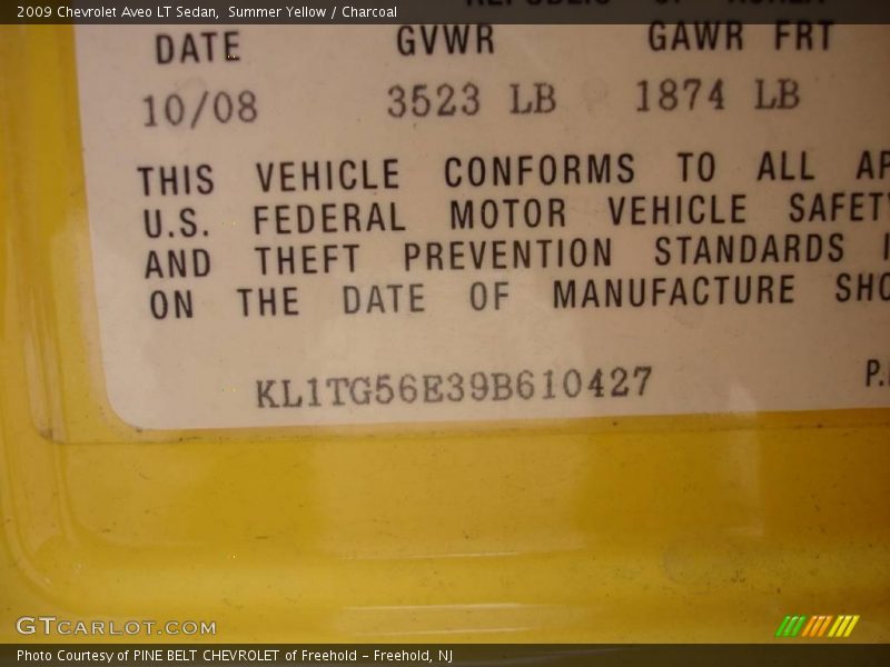 Summer Yellow / Charcoal 2009 Chevrolet Aveo LT Sedan