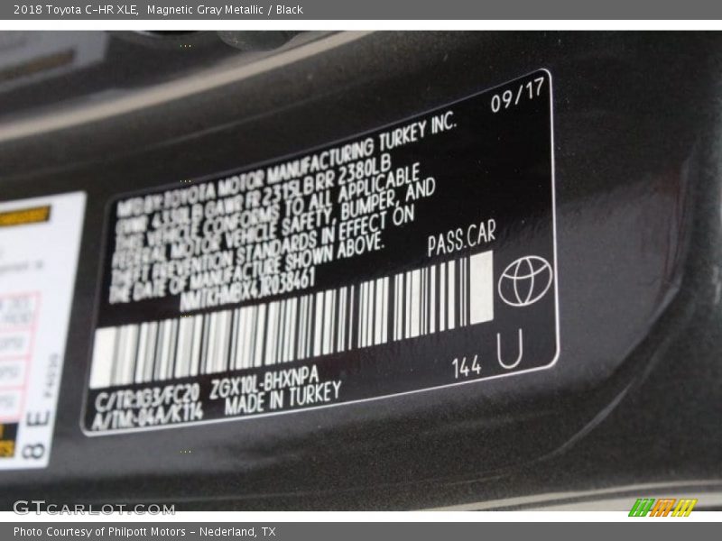 Magnetic Gray Metallic / Black 2018 Toyota C-HR XLE
