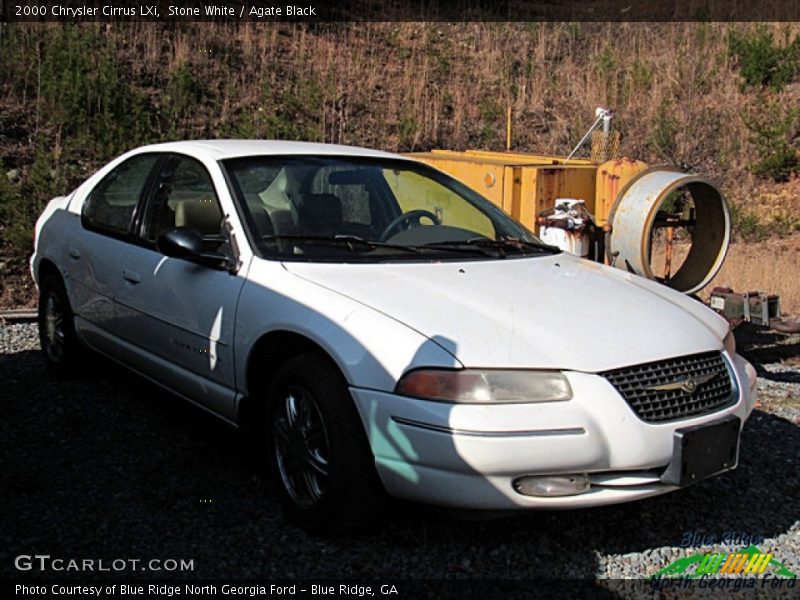 Stone White / Agate Black 2000 Chrysler Cirrus LXi