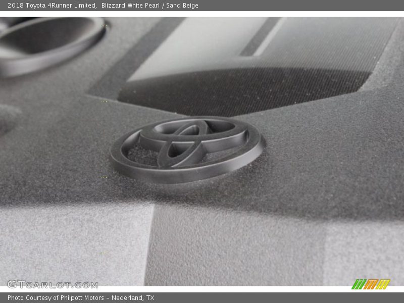 Blizzard White Pearl / Sand Beige 2018 Toyota 4Runner Limited