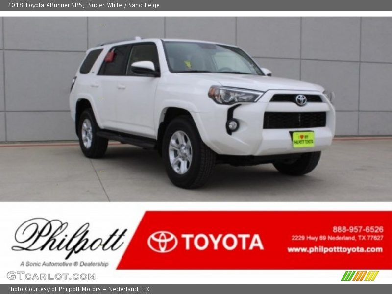Super White / Sand Beige 2018 Toyota 4Runner SR5