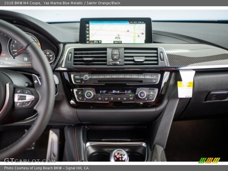 Yas Marina Blue Metallic / Sakhir Orange/Black 2018 BMW M4 Coupe