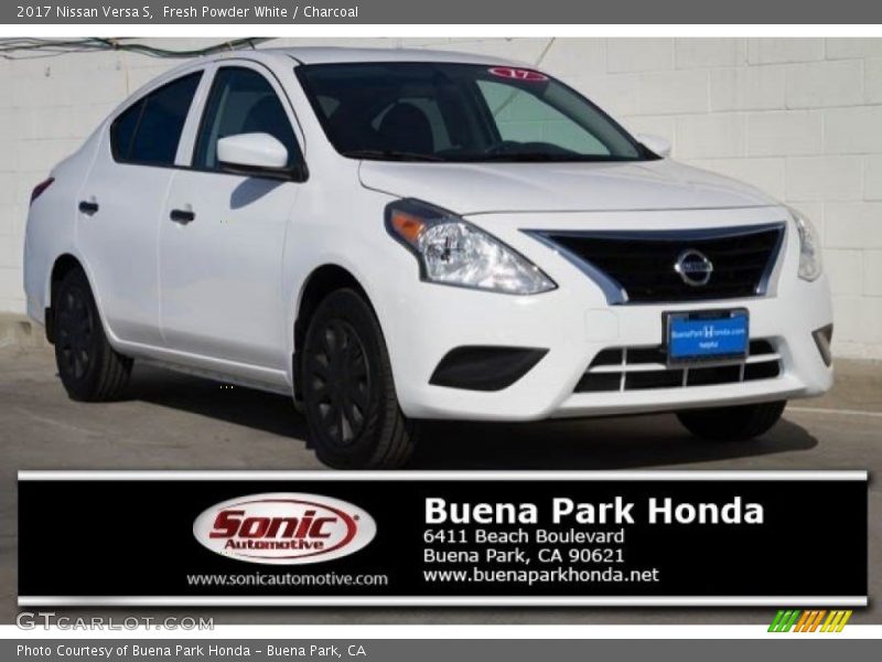 Fresh Powder White / Charcoal 2017 Nissan Versa S