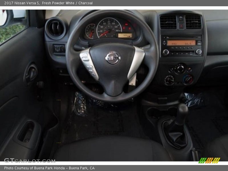 Fresh Powder White / Charcoal 2017 Nissan Versa S