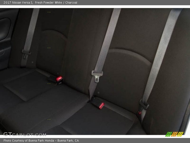 Fresh Powder White / Charcoal 2017 Nissan Versa S