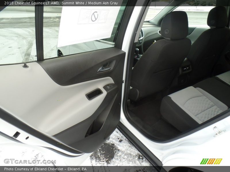 Summit White / Medium Ash Gray 2018 Chevrolet Equinox LT AWD