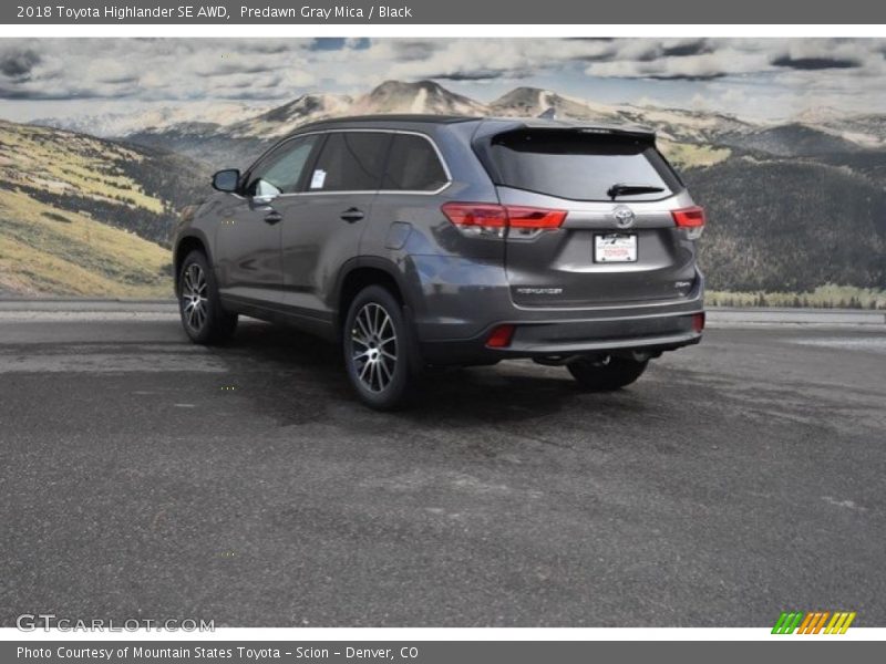 Predawn Gray Mica / Black 2018 Toyota Highlander SE AWD