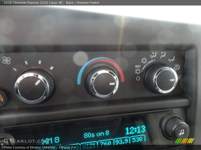 Controls of 2018 Express 2500 Cargo WT
