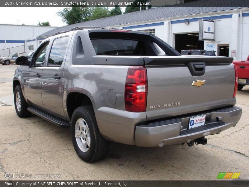 Graystone Metallic / Dark Titanium/Light Titanium 2007 Chevrolet Avalanche LS