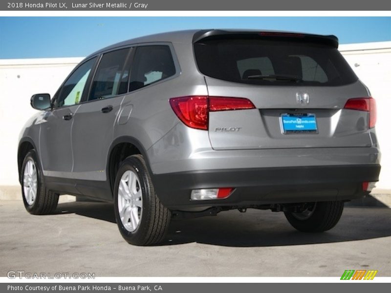 Lunar Silver Metallic / Gray 2018 Honda Pilot LX