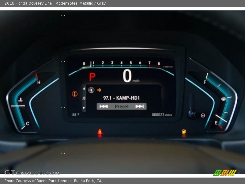 Modern Steel Metallic / Gray 2018 Honda Odyssey Elite