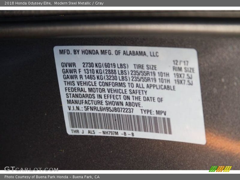Modern Steel Metallic / Gray 2018 Honda Odyssey Elite