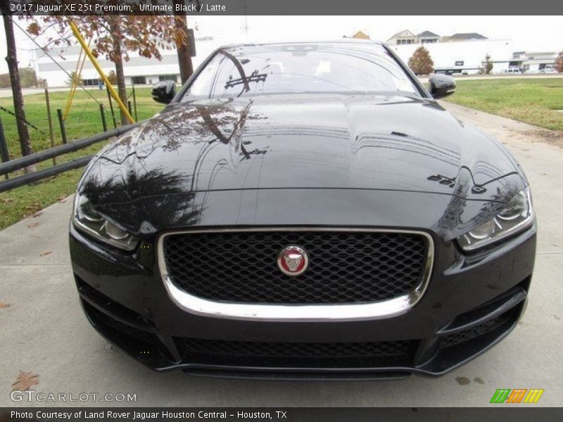 Ultimate Black / Latte 2017 Jaguar XE 25t Premium