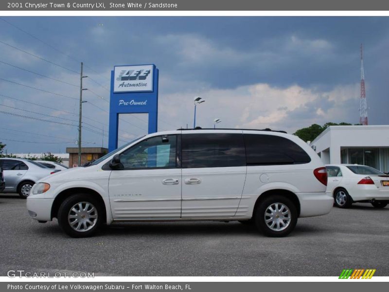 Stone White / Sandstone 2001 Chrysler Town & Country LXi