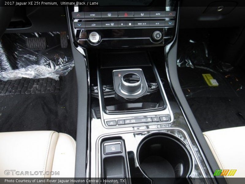 Ultimate Black / Latte 2017 Jaguar XE 25t Premium