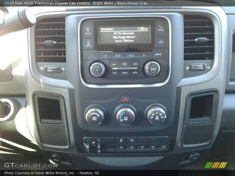 Bright White / Black/Diesel Gray 2018 Ram 4500 Tradesman Regular Cab Chassis