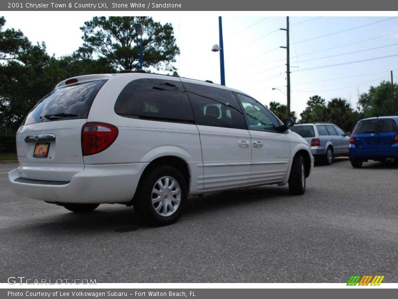 Stone White / Sandstone 2001 Chrysler Town & Country LXi