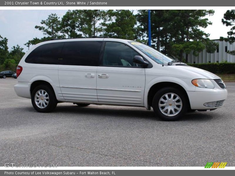 Stone White / Sandstone 2001 Chrysler Town & Country LXi