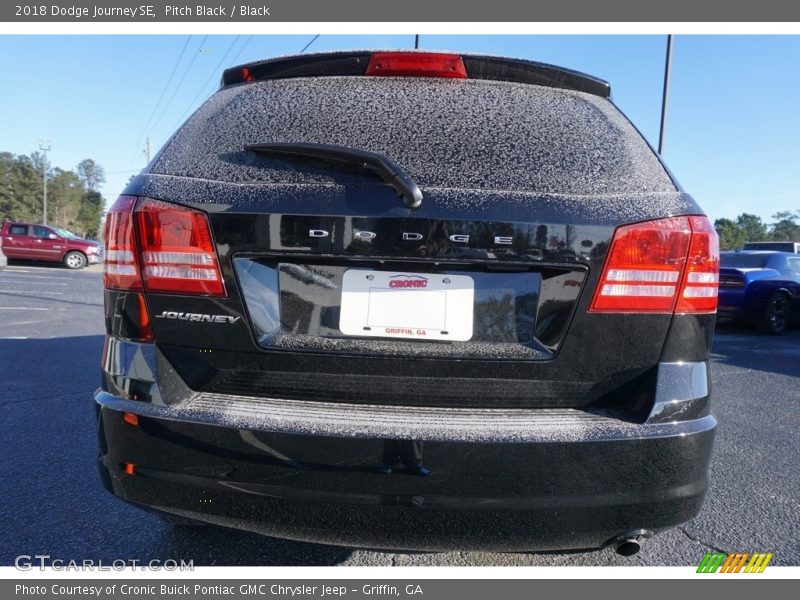 Pitch Black / Black 2018 Dodge Journey SE