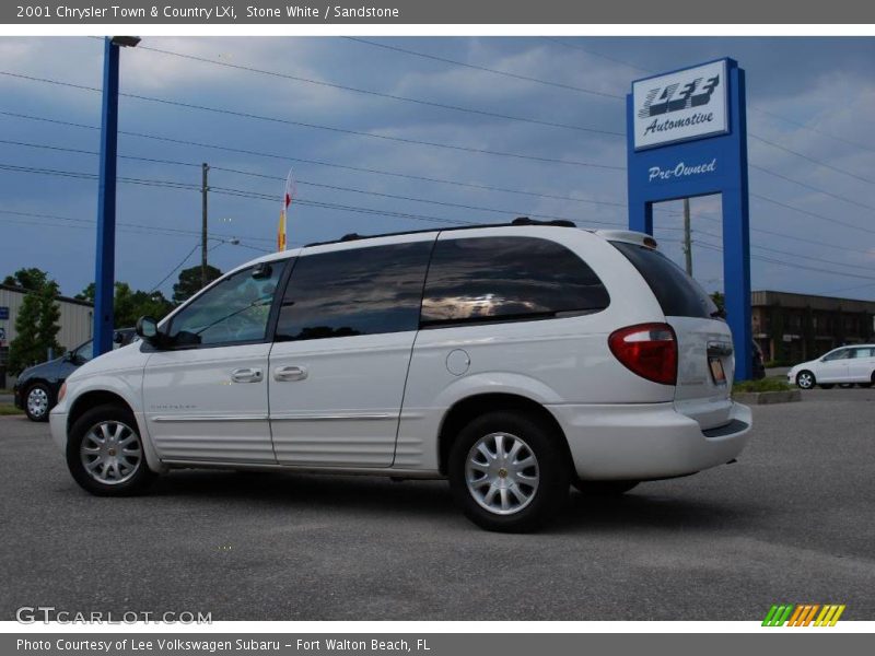 Stone White / Sandstone 2001 Chrysler Town & Country LXi