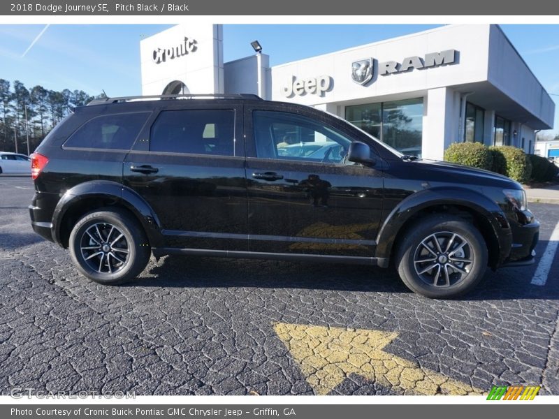Pitch Black / Black 2018 Dodge Journey SE