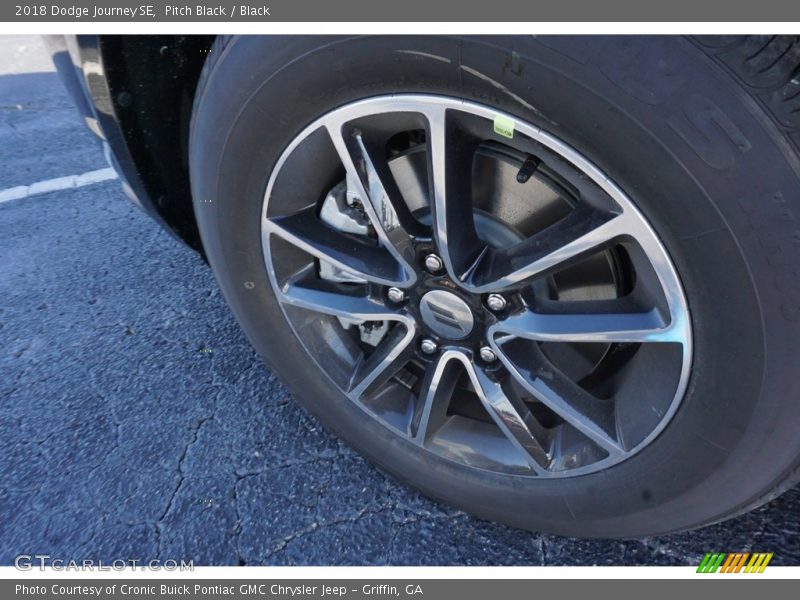 Pitch Black / Black 2018 Dodge Journey SE