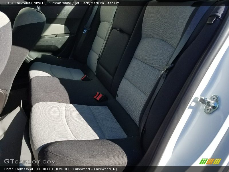 Summit White / Jet Black/Medium Titanium 2014 Chevrolet Cruze LS