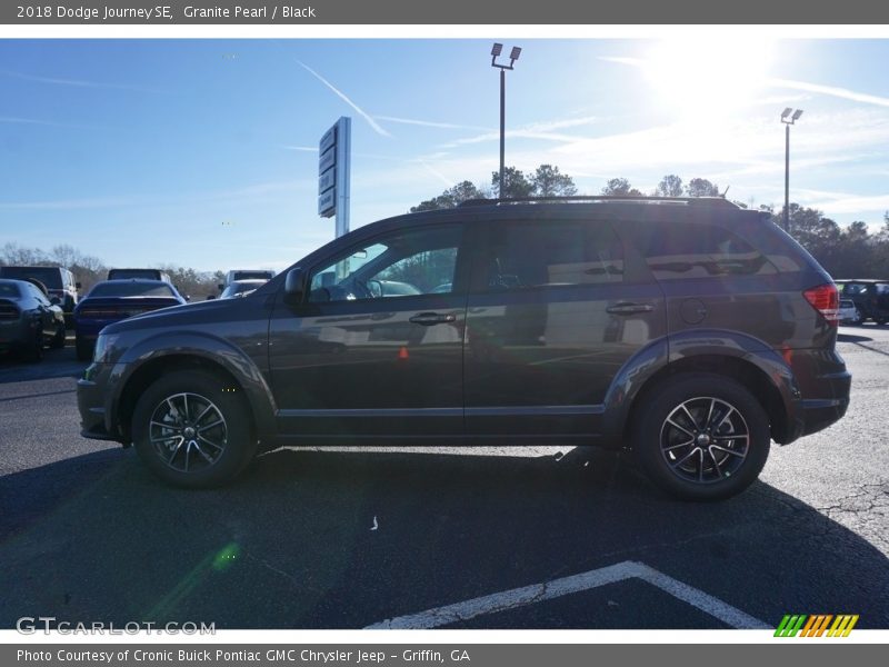 Granite Pearl / Black 2018 Dodge Journey SE