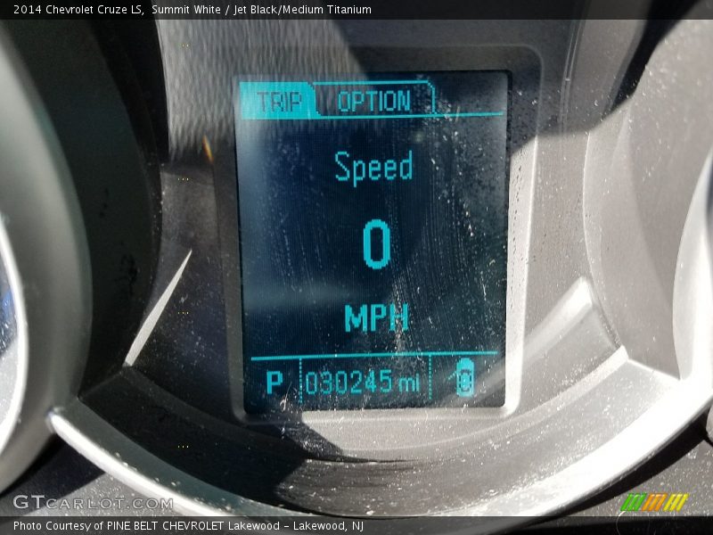 Summit White / Jet Black/Medium Titanium 2014 Chevrolet Cruze LS