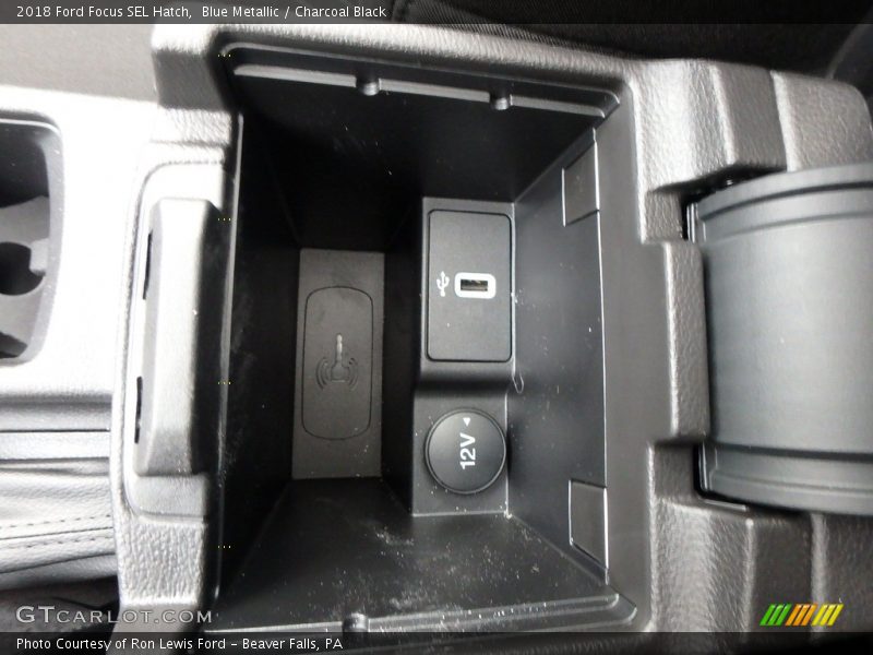 Blue Metallic / Charcoal Black 2018 Ford Focus SEL Hatch