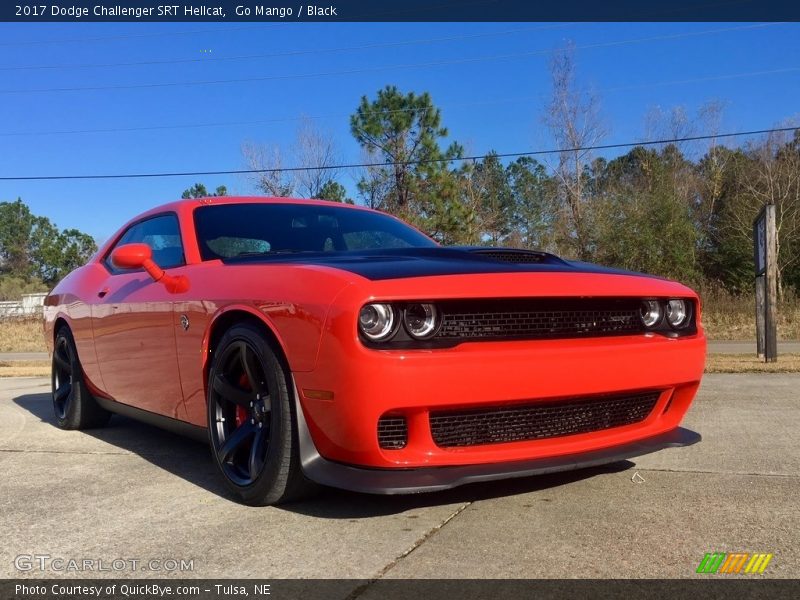 Go Mango / Black 2017 Dodge Challenger SRT Hellcat